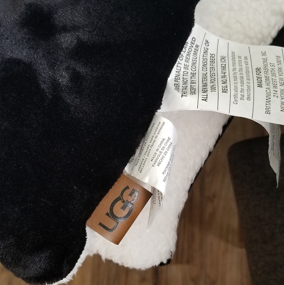 UGG Avery comforter set Queen Size - Picture 6 of 8